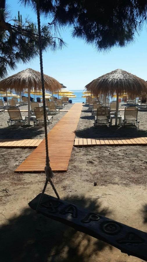 Psarou Apartments Paralía Skotínis Екстериор снимка