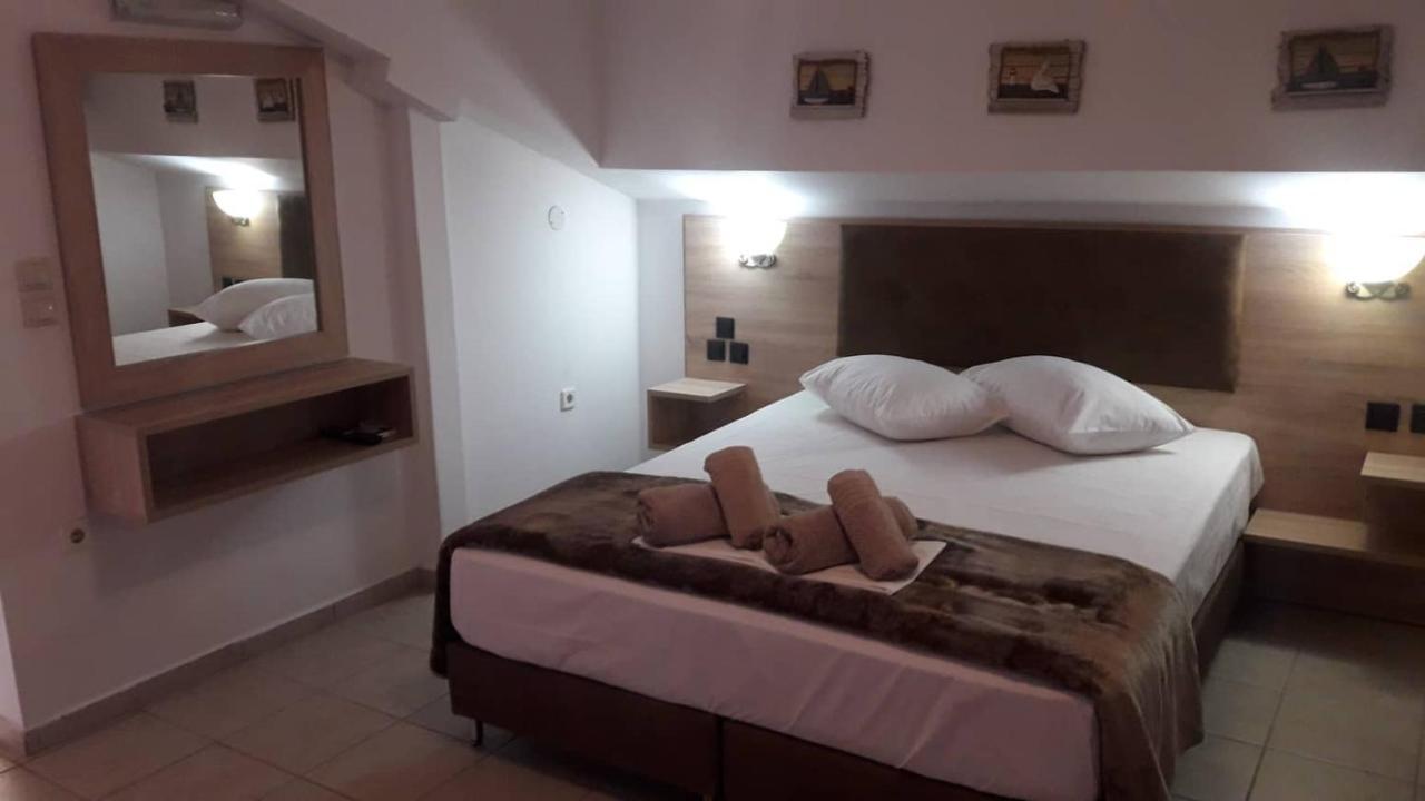 Psarou Apartments Paralía Skotínis Екстериор снимка
